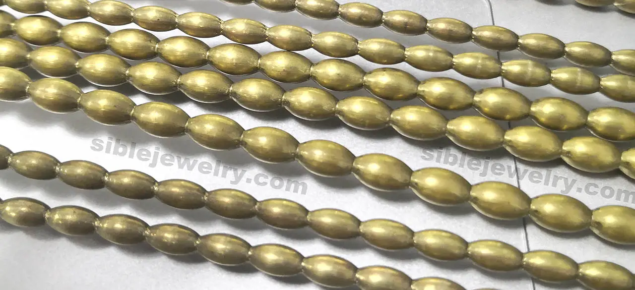 Ball Making Machine(Silent)(Image2) Sible ball making machine processing gold, silver, copper, and K-gold materials into smooth spherical beads for bracelets and necklaces